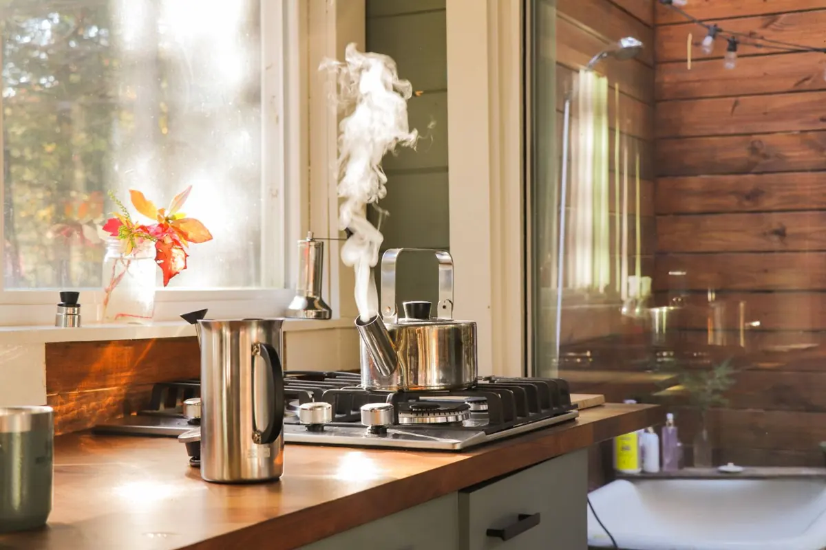 The kettle on the stove